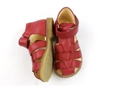 Angulus rød sandal